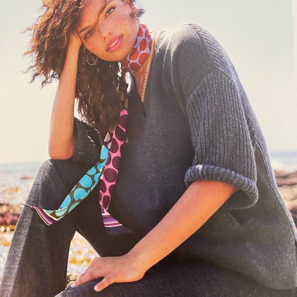 Cabi Forty Winks Sweater size Medium - Picture 2 of 9